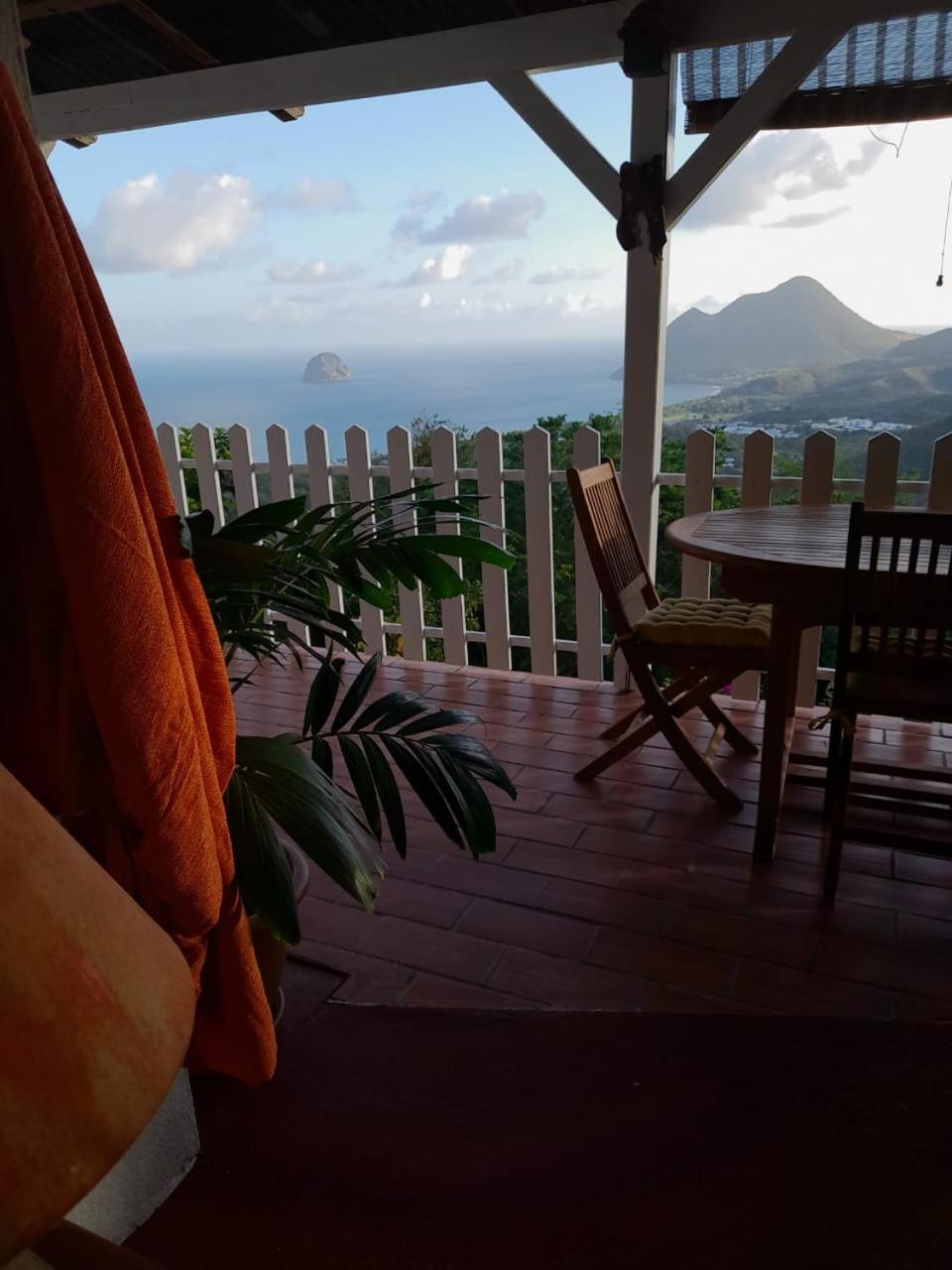Tropic Bellevue Villa เลอ ดีอามงต์ ภายนอก รูปภาพ